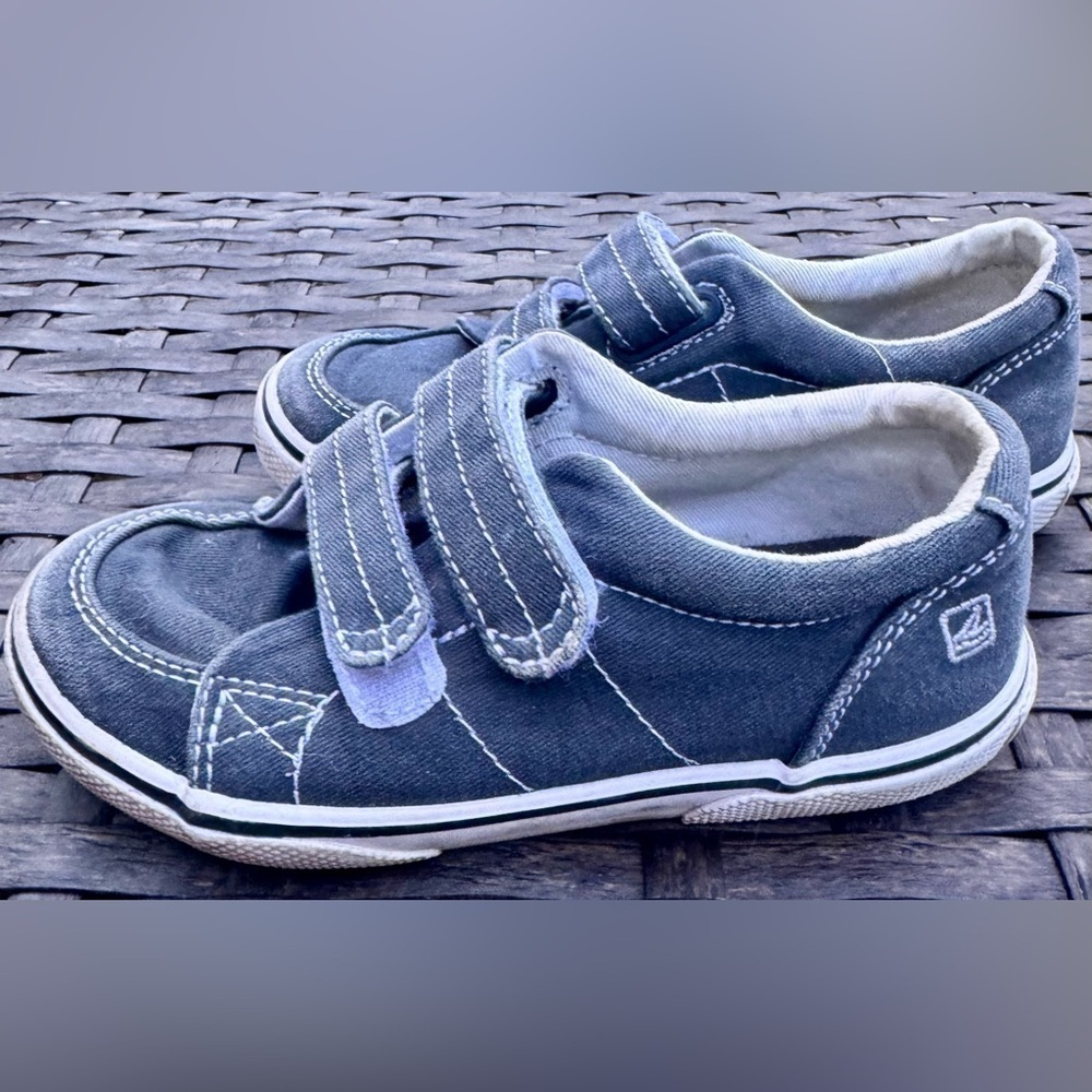 Sperry Shoes - Picture 1 of 5